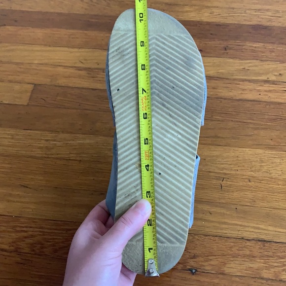 No.6 Suede Frida Flat Clog - Picture 15 of 16